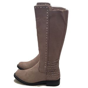 Camel high boots 👢 size 3 zippered back